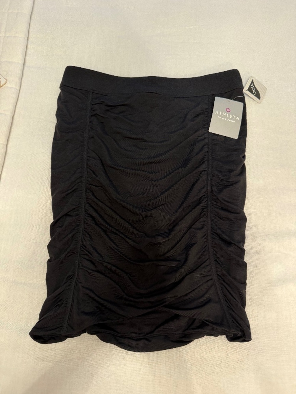 Brand New "ATHLETA" Ruched Black Pull On Skirt, Size Medium